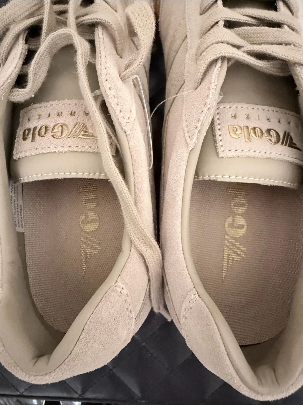 Gola Women's Beige Suede Sneakers with Gum Sole - Picture 4 of 5
